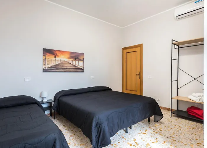 Travelershome Ciampino&morena 4*