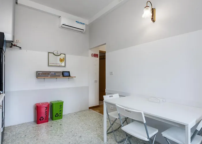 Travelershome Ciampino&morena 4* Rom