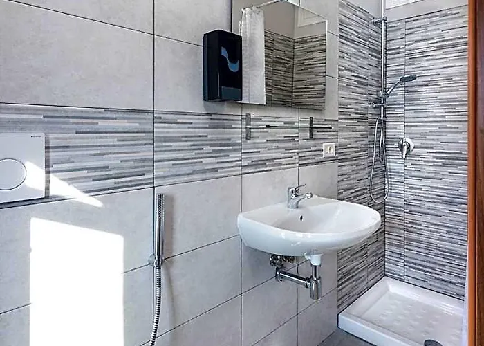 Travelershome Ciampino&morena Gasthof Rom
